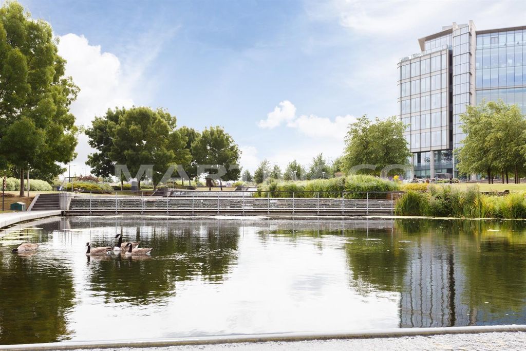 Property photo 3 of 4