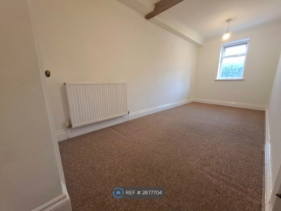 Property photo 1 of 5 Bedroom