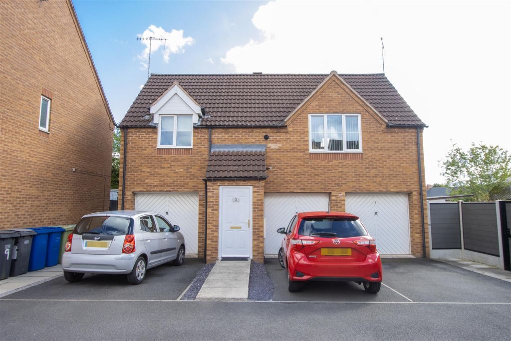 Property photo 1 of 13 Front.Jpg