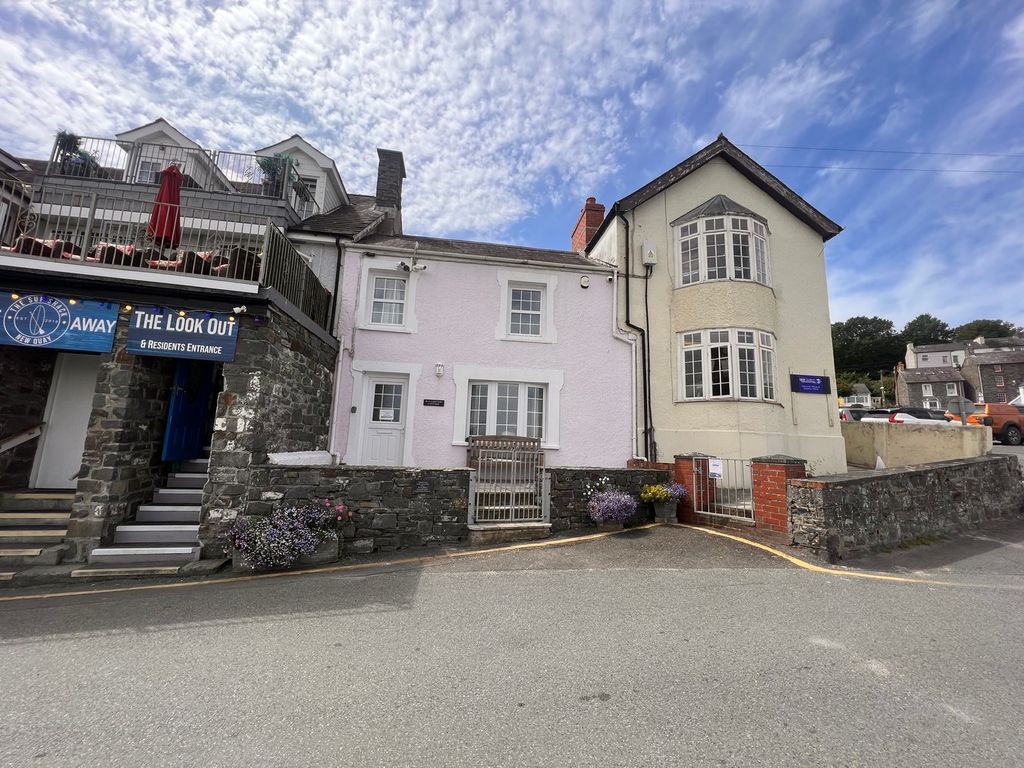 Property photo 3 of 31