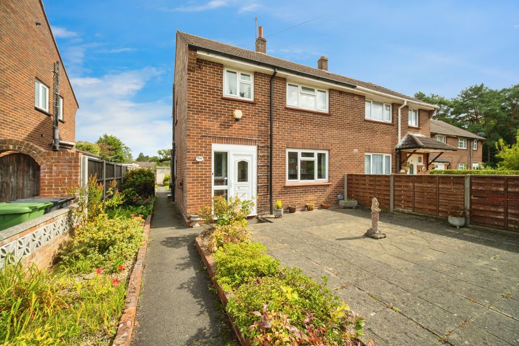 Property photo 1 of 20