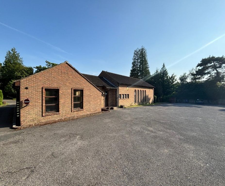 Property photo 2 of 10