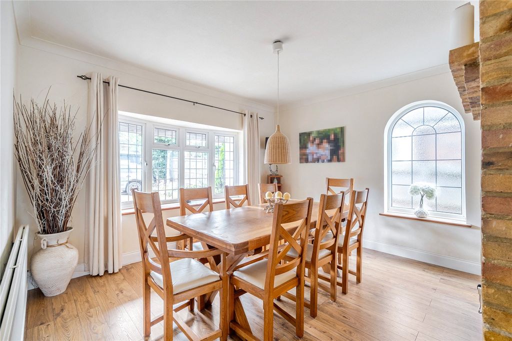 Property photo 3 of 21 Picture No. 05