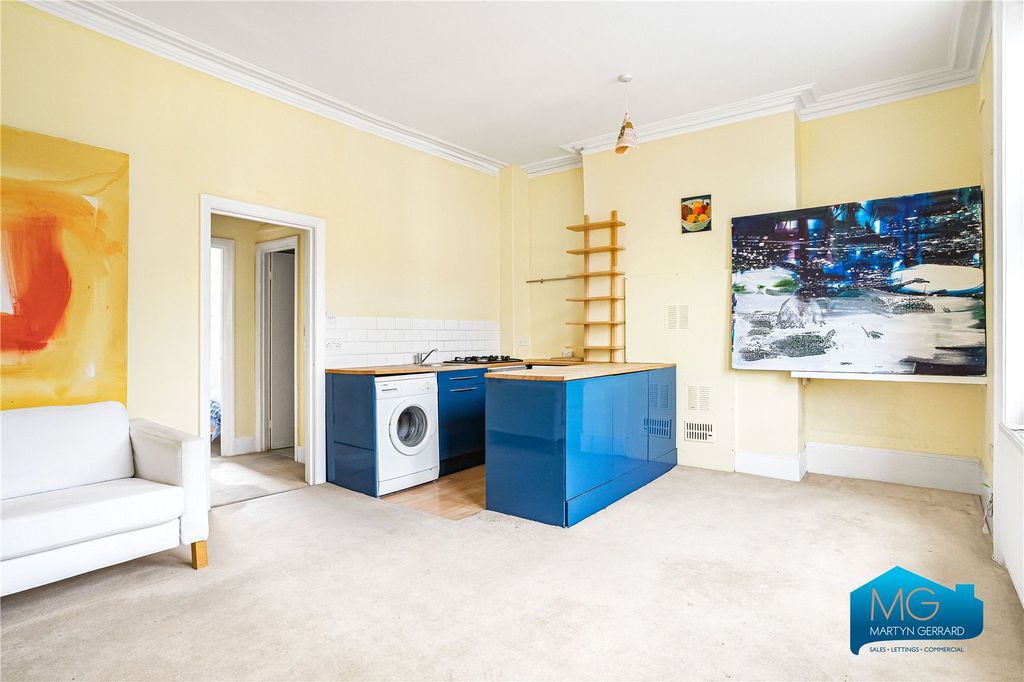 Property photo 1 of 17 Picture No. 09