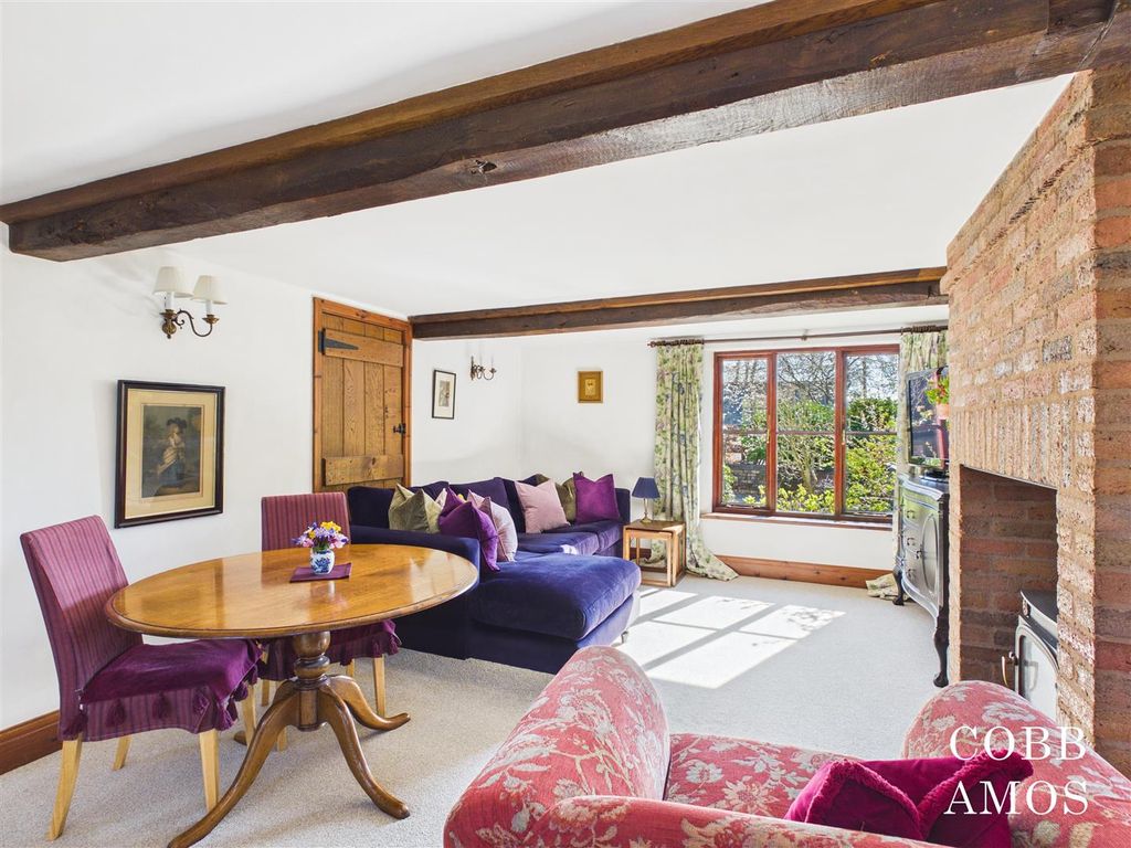 Property photo 2 of 28 Cam02803G0-Pr0263-Still020.Jpg