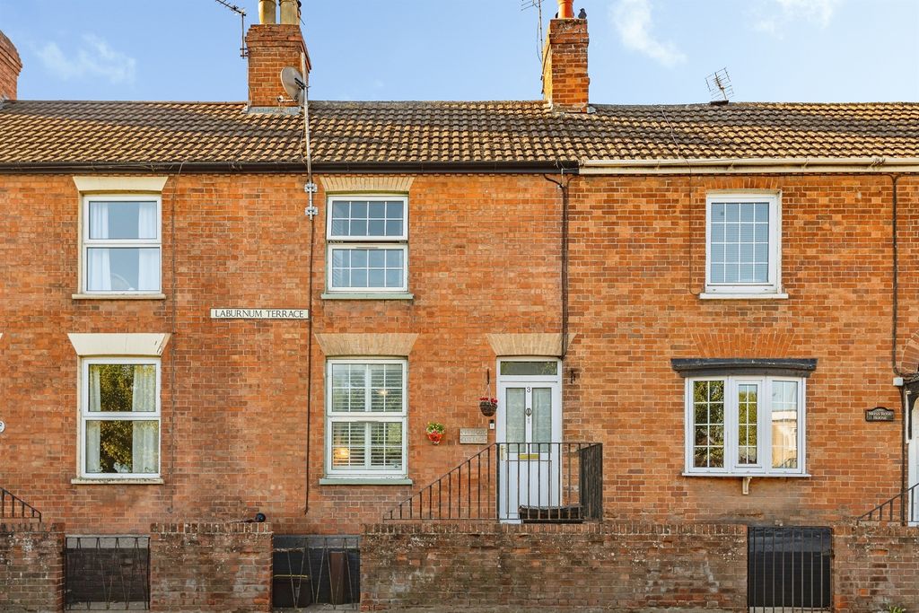Property photo 1 of 19