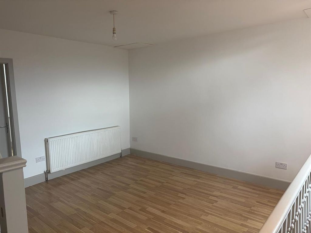 Property photo 3 of 9 Img-20251031-Wa0022.Jpg