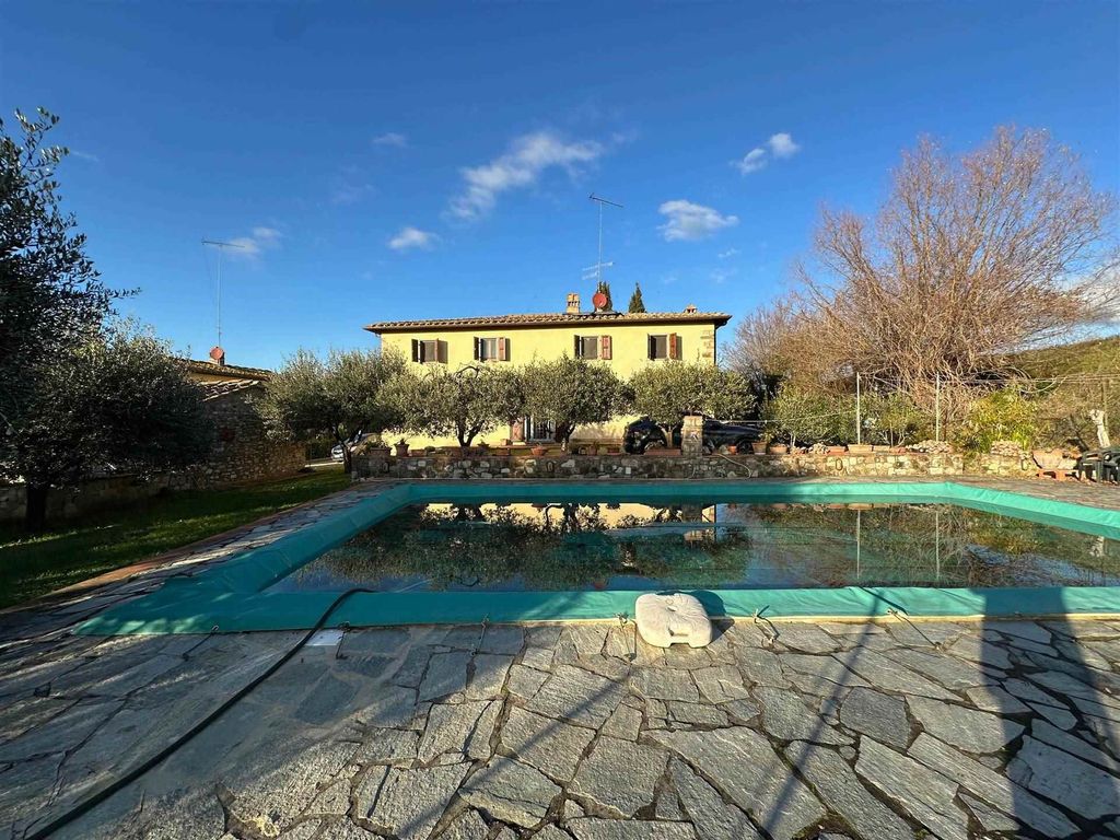 Property photo 2 of 30