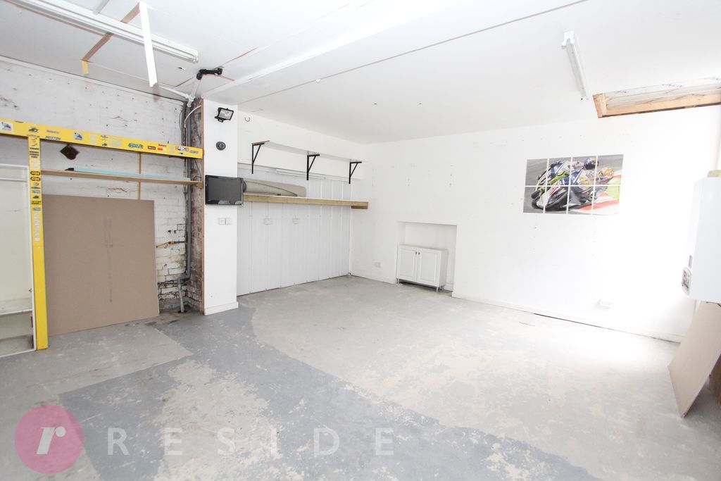 Property photo 3 of 22 Double Garage