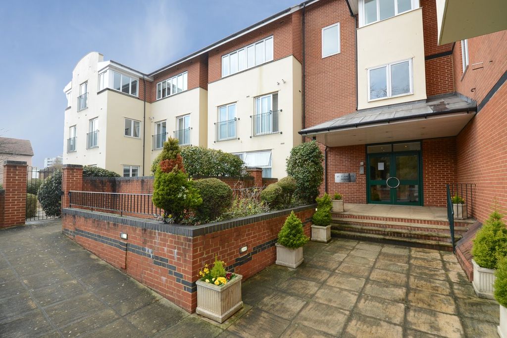 Property photo 2 of 14