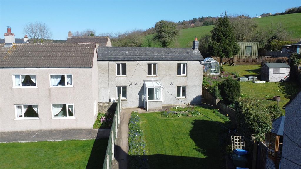Property photo 1 of 22