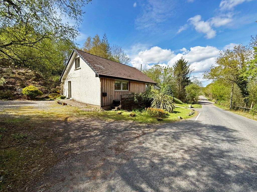 Property photo 2 of 41
