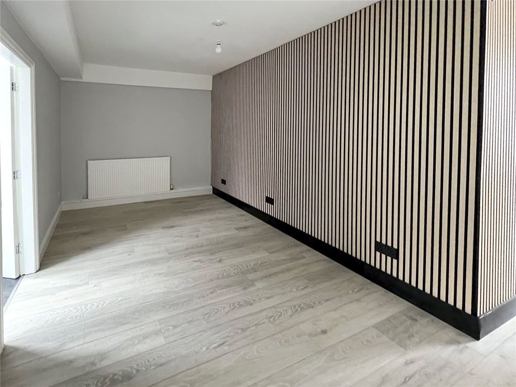 Property photo 3 of 7 Picture No. 03