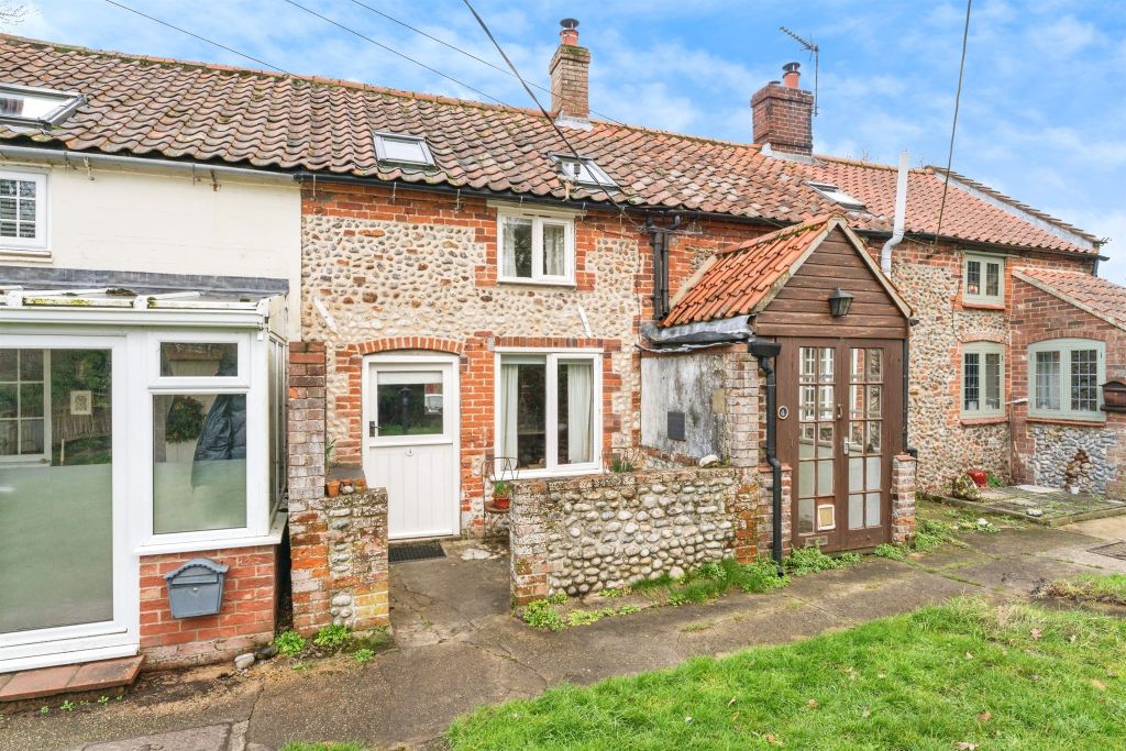 Property photo 1 of 11