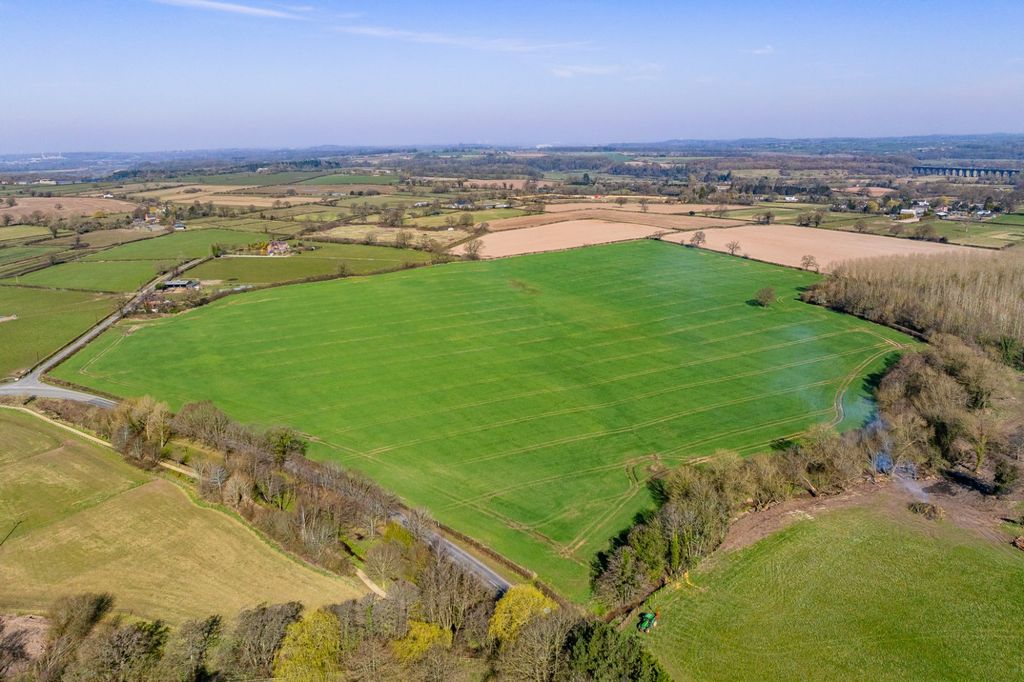 Property photo 2 of 10 Picture 2