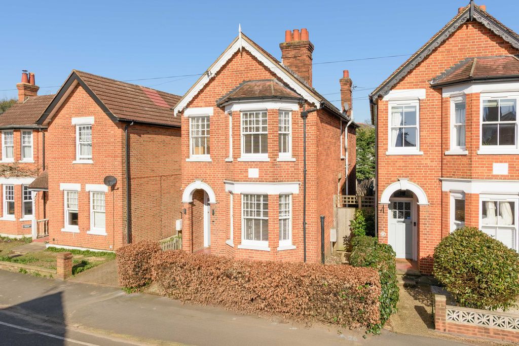 Property photo 1 of 13