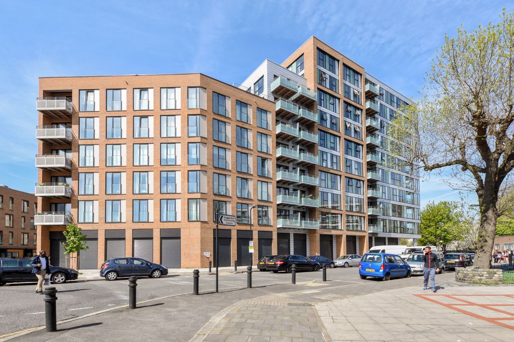 Property photo 1 of 13