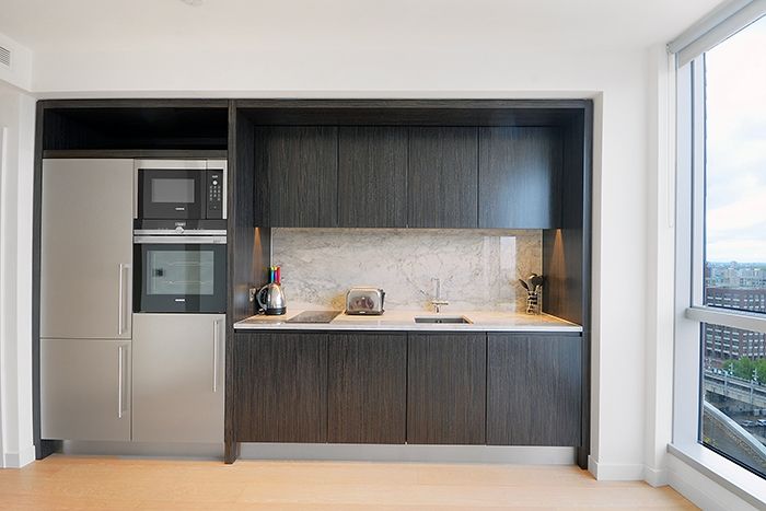 Property photo 2 of 8 1401 Charrington ...