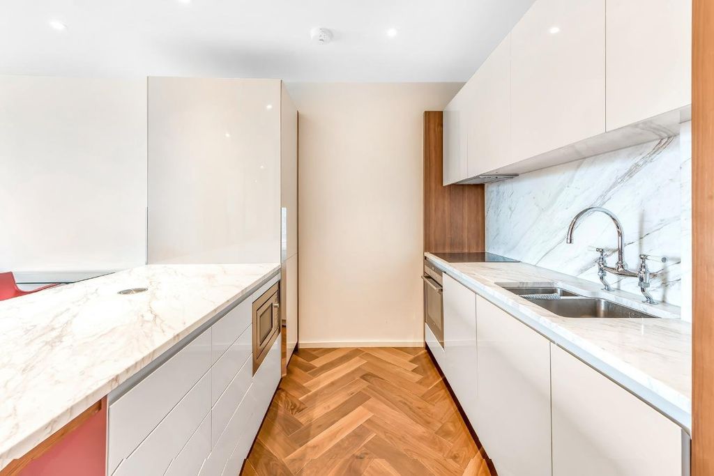 Property photo 2 of 11 Picture No. 05