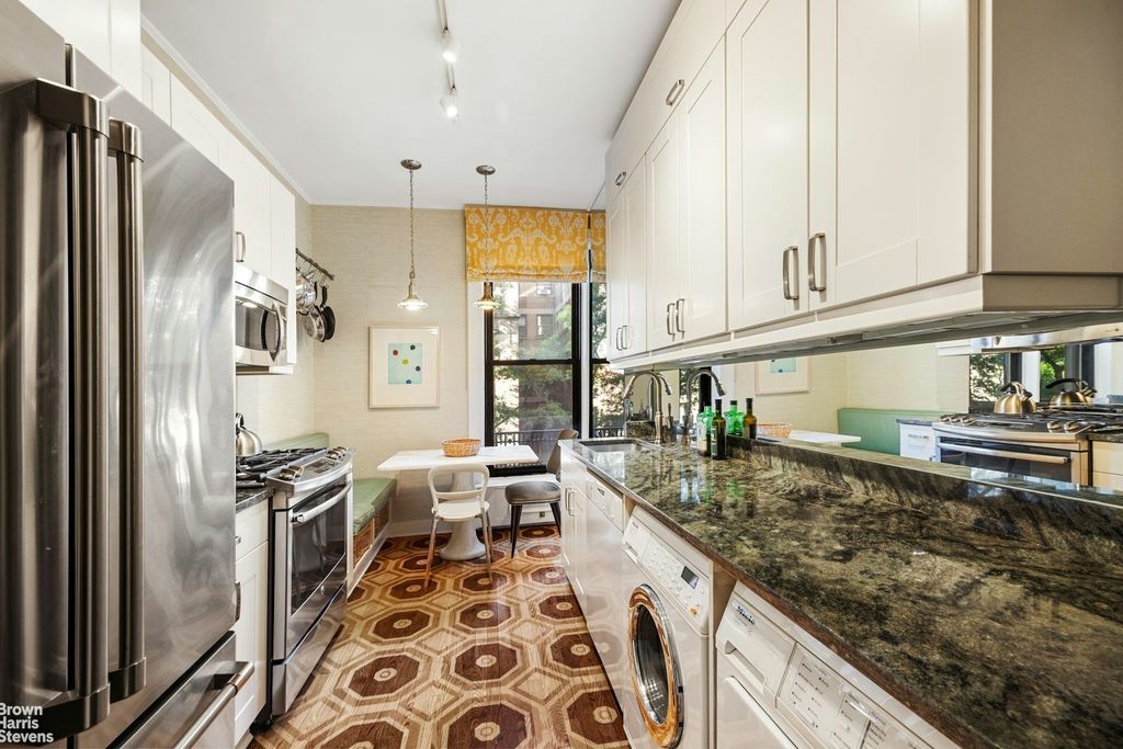 Property photo 3 of 12 <Alttext/>