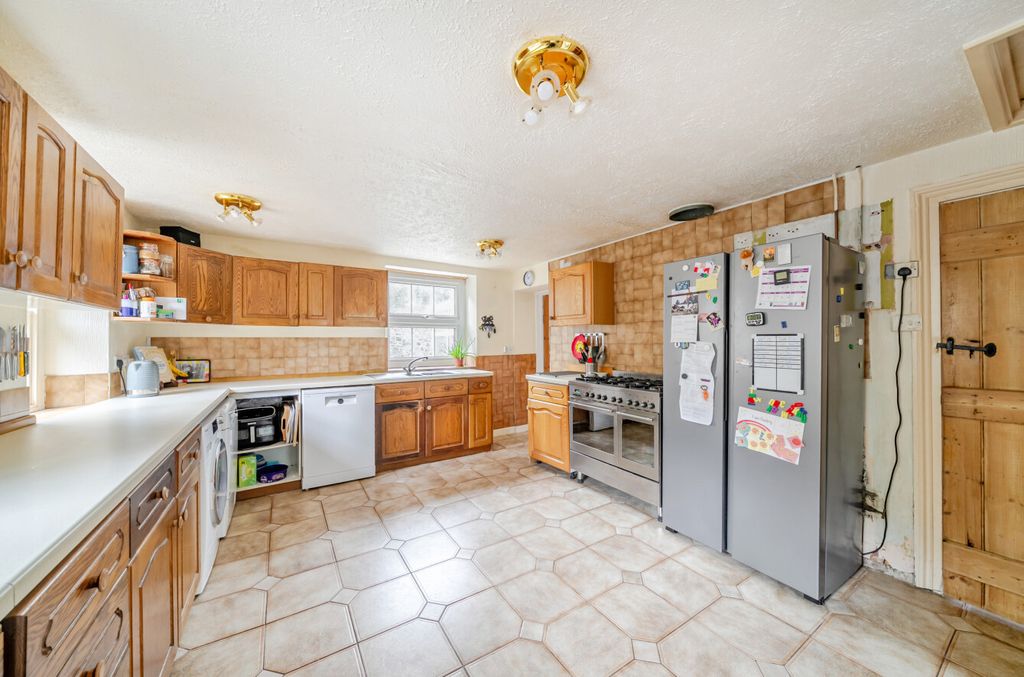 Property photo 2 of 21 1366071-4-68F6473...