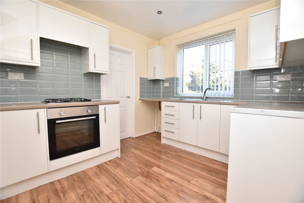 Property photo 3 of 14 Picture No. 48