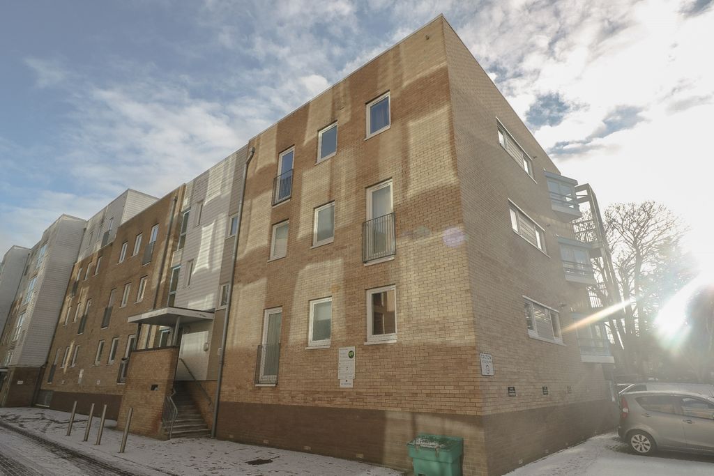 Property photo 1 of 9 1-Img_0714