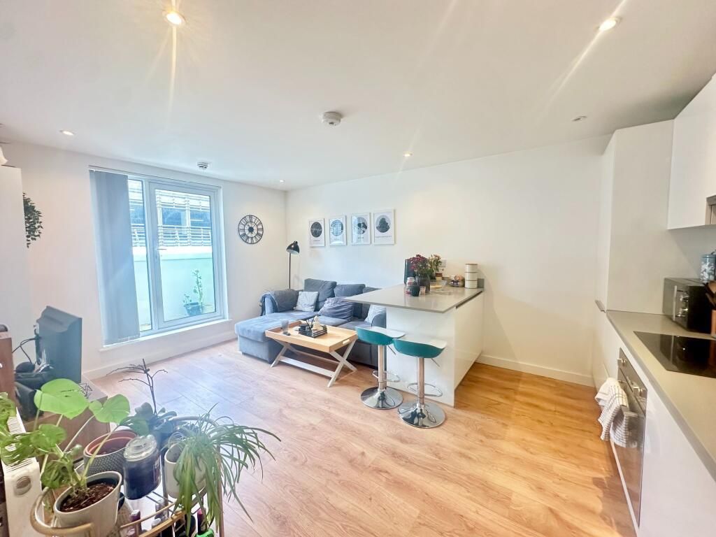 Property photo 3 of 7