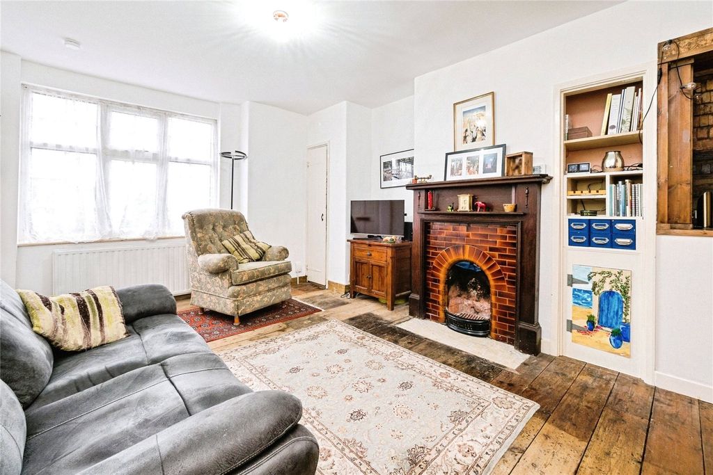 Property photo 2 of 22 Picture No. 04