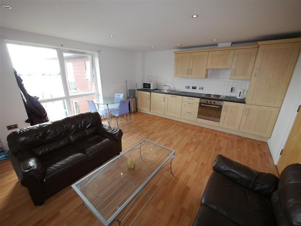 Property photo 2 of 12