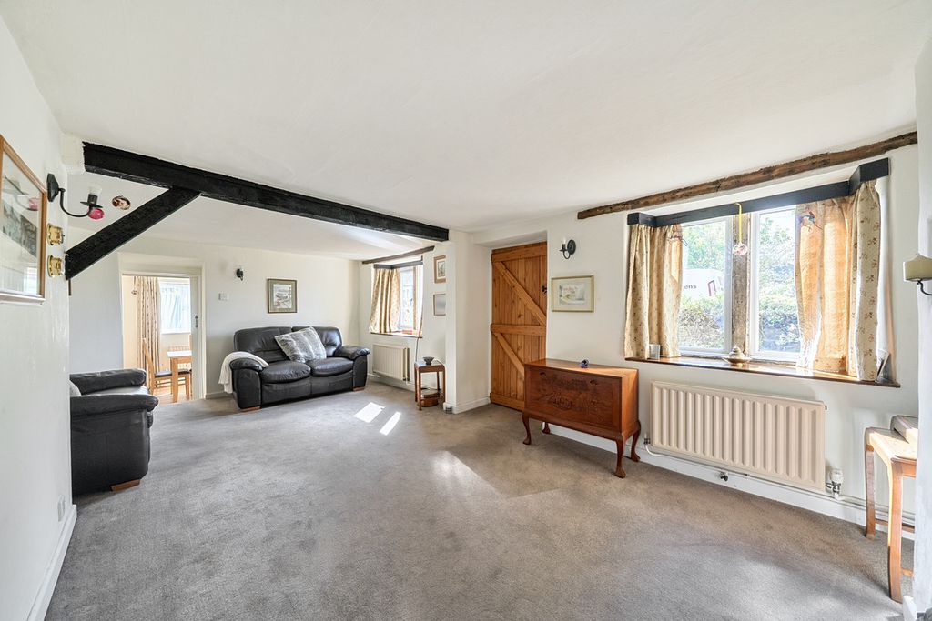Property photo 2 of 18