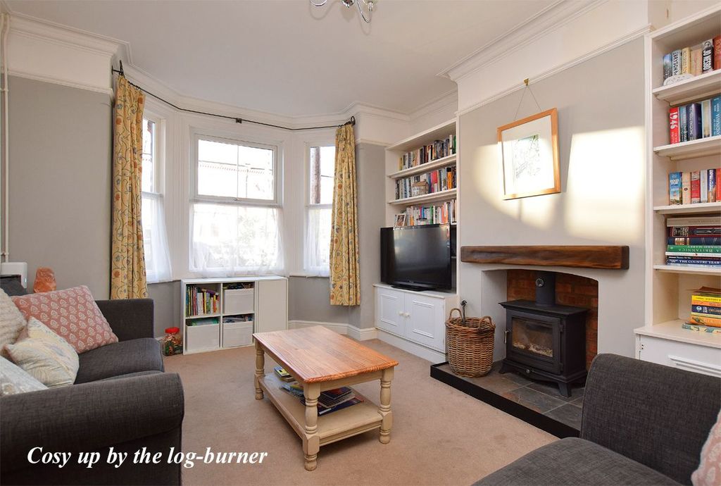 Property photo 3 of 14