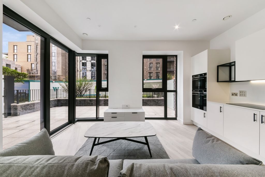 Property photo 1 of 10 Living Area