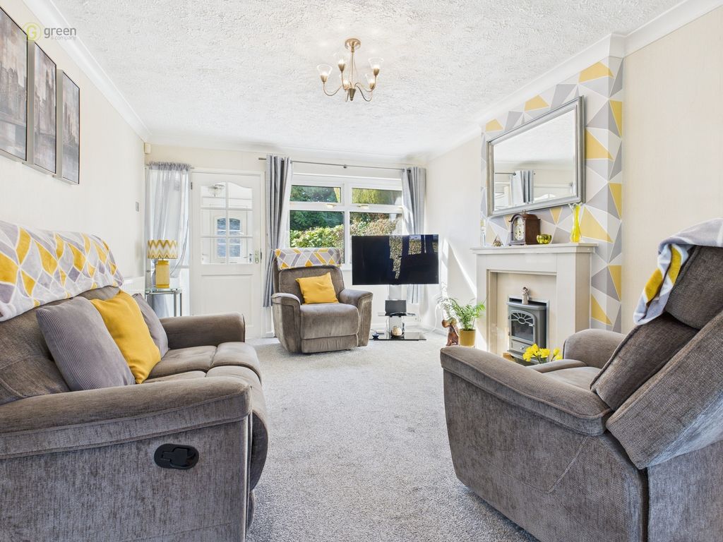 Property photo 2 of 36