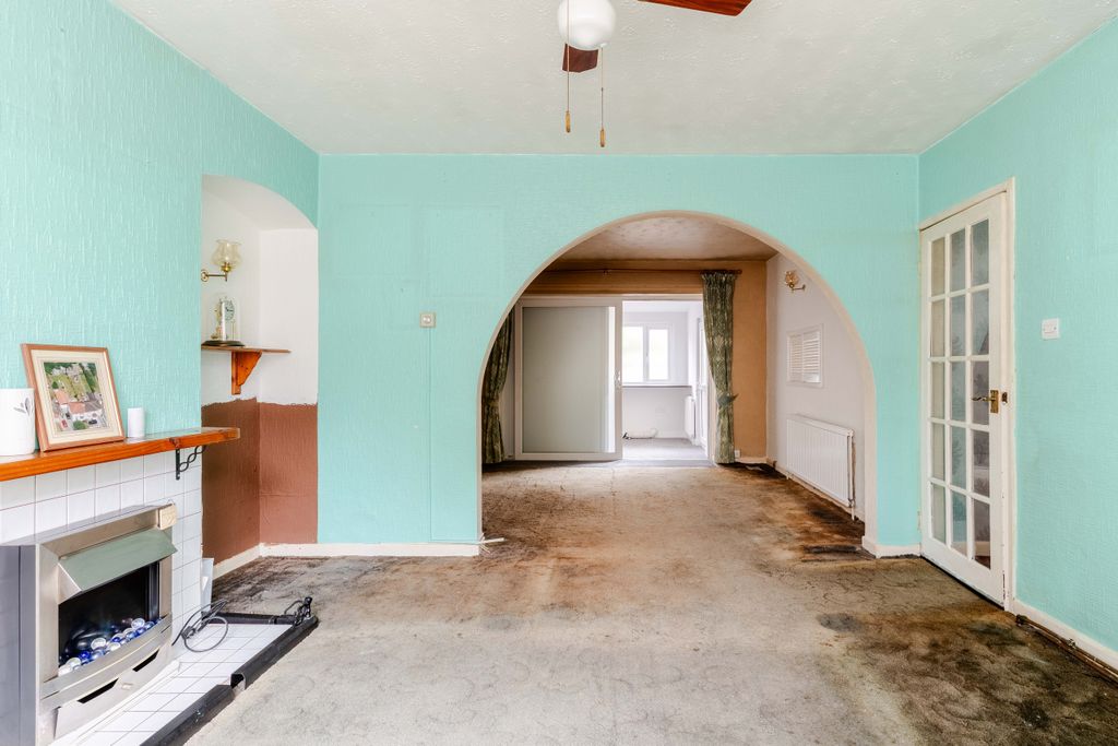 Property photo 3 of 18 Photo 10