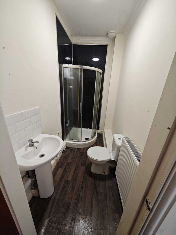 Property photo 2 of 3