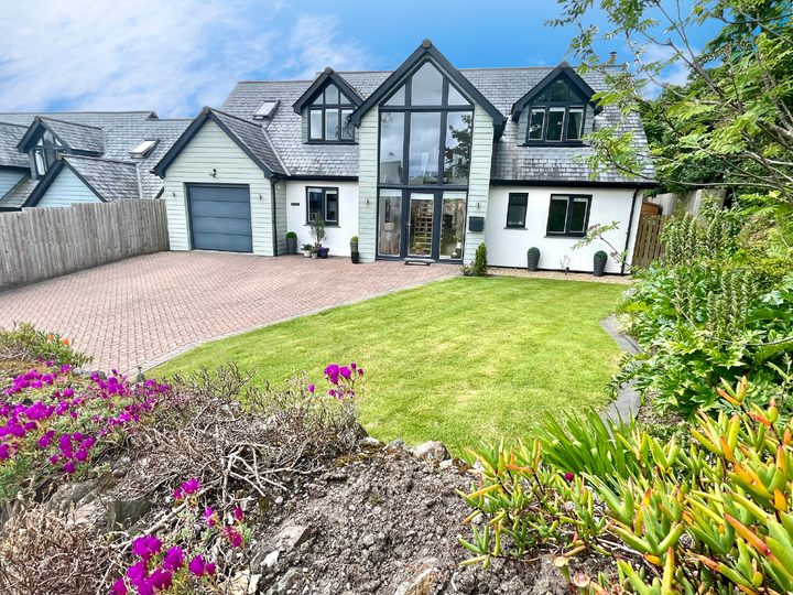 Property photo 1 of 37