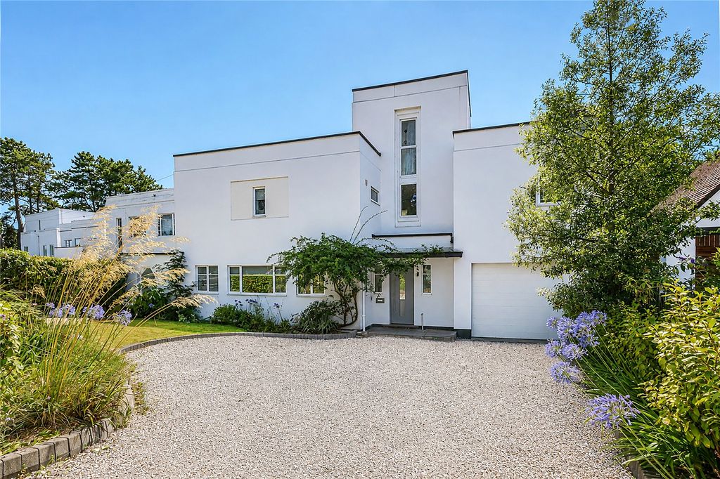 Property photo 1 of 39 Harbour View Road