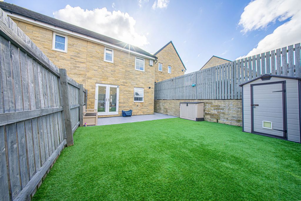 Property photo 3 of 20