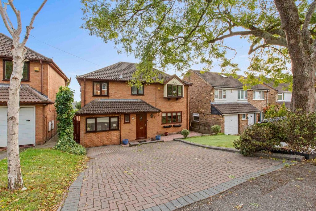 Property photo 1 of 22