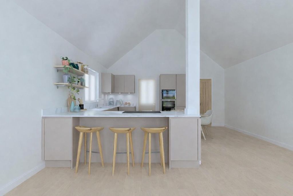 Property photo 3 of 8