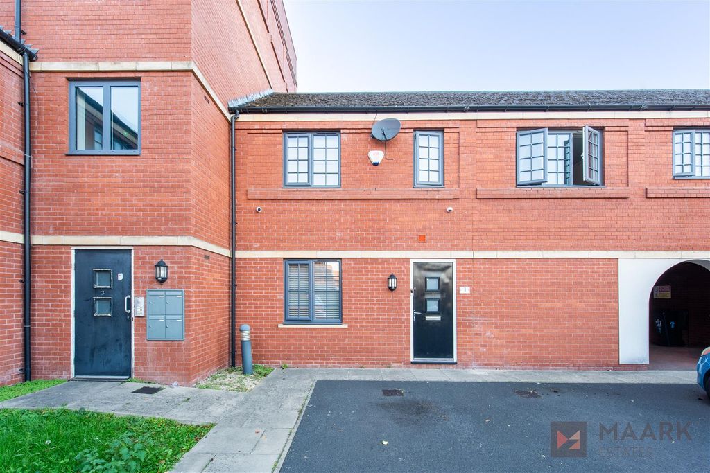 Property photo 1 of 19 1 Wolsey Island Way-1.Jpg