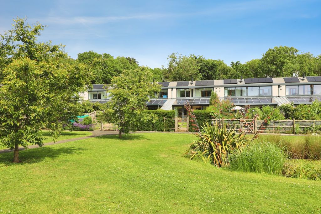 Property photo 2 of 47 Img_1987