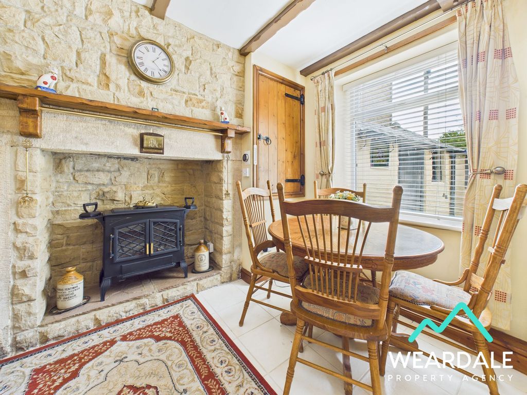 Property photo 2 of 34