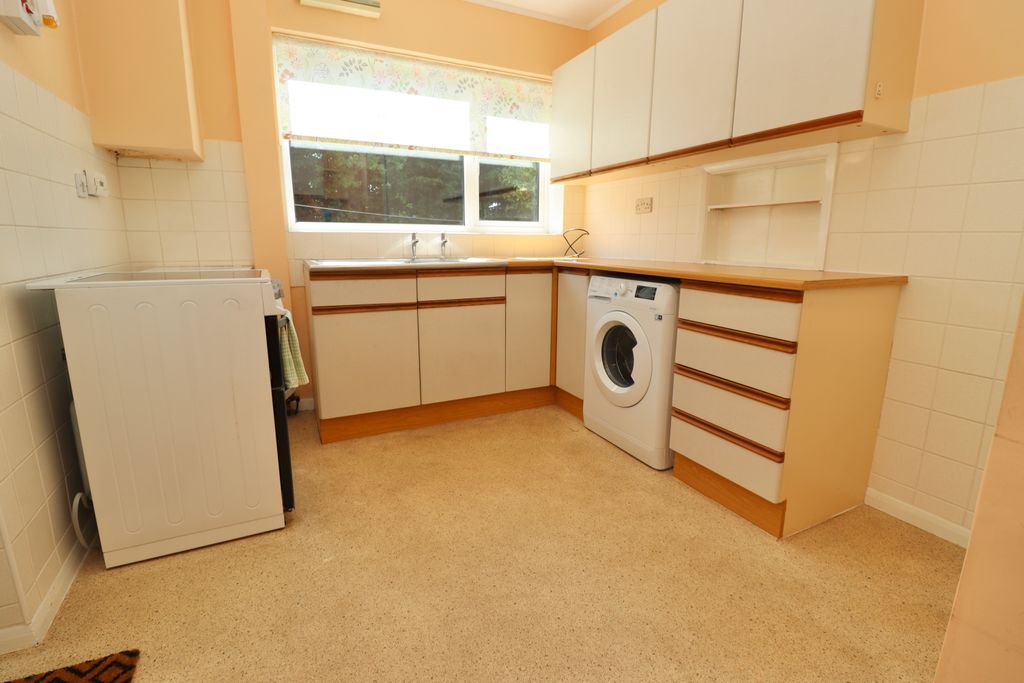 Property photo 2 of 15 Img_3578
