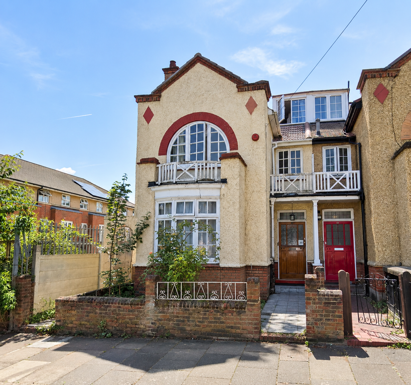 Property photo 1 of 13