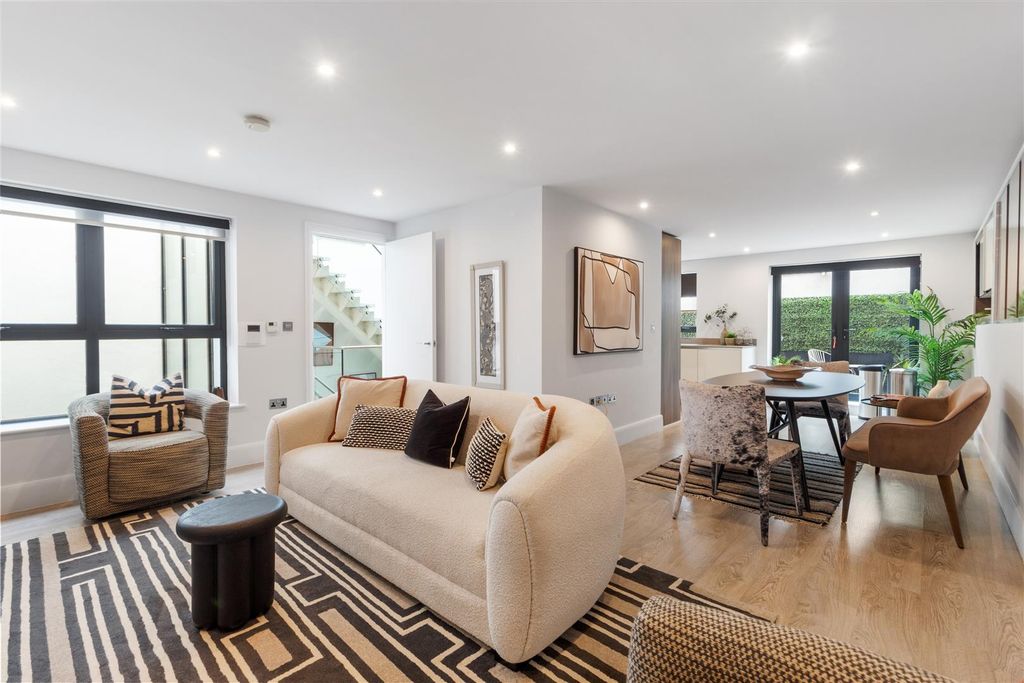 Property photo 1 of 12 1.Jpg