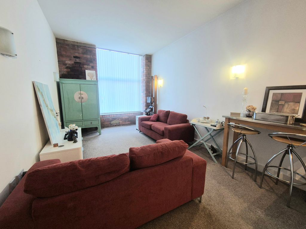 Property photo 2 of 9 Image