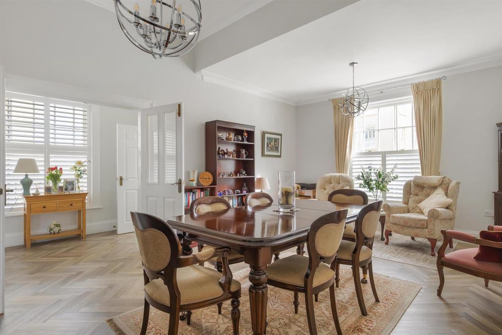 Property photo 2 of 36 010A7670.Jpg