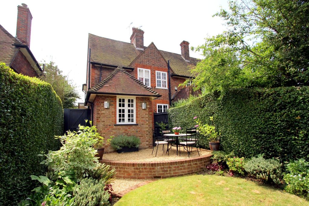Property photo 1 of 9 Picture No. 14
